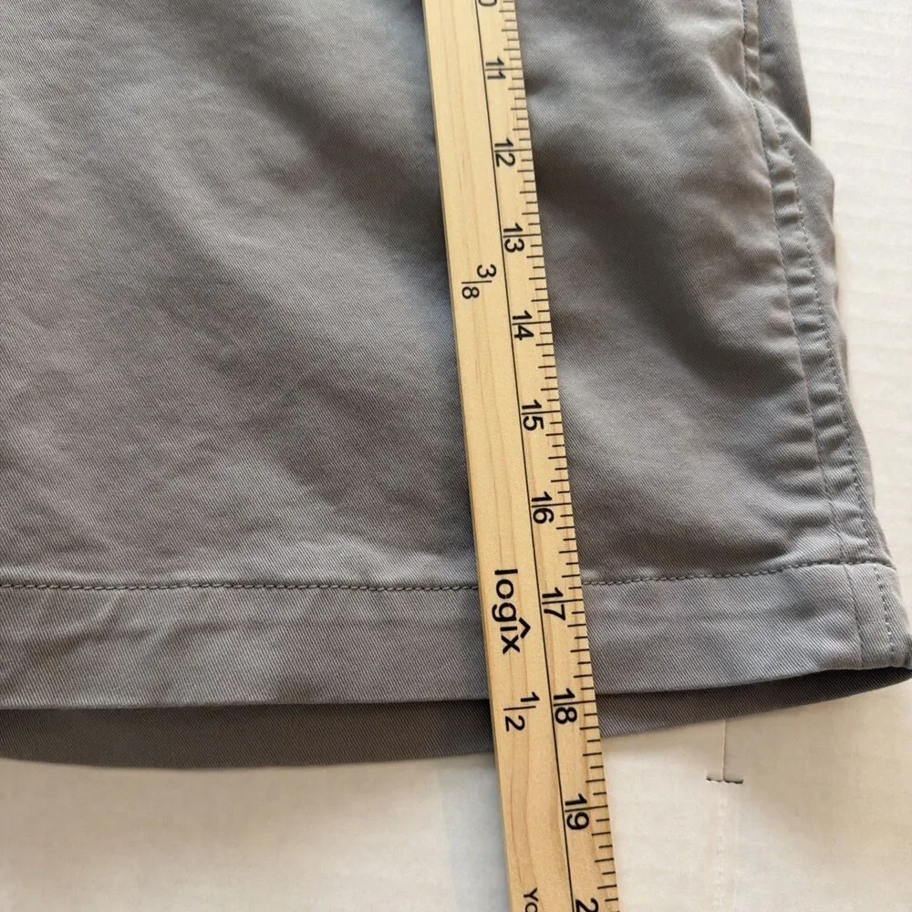 L.L. Bean Men’s 34W Gray Utility Hiking Shorts Cotton CoolMax Blend Flat Front